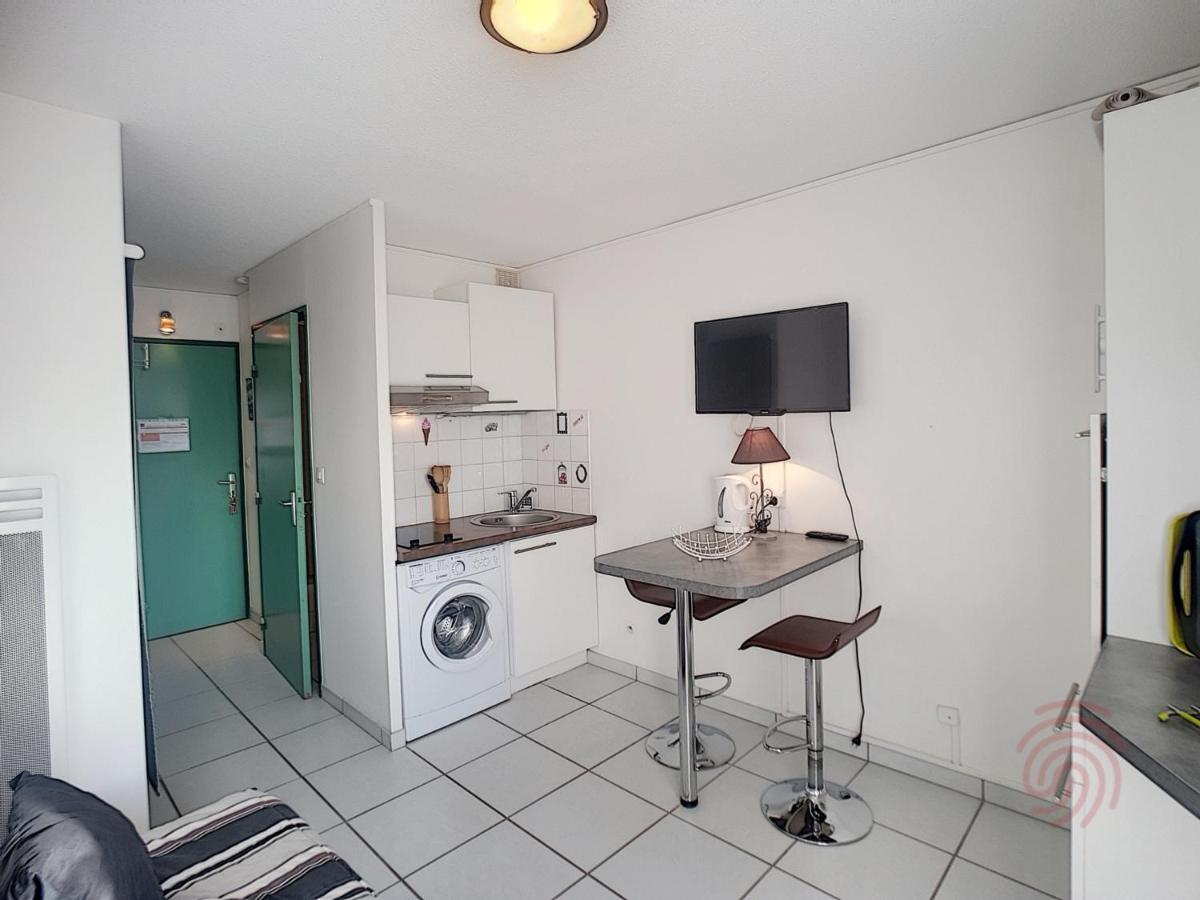 Studio Renove Avec Balcon, Animaux Acceptes, Wifi, A 650M Des Thermes - Fr-1-451-92 Ламалу-ле-Бен Екстериор снимка