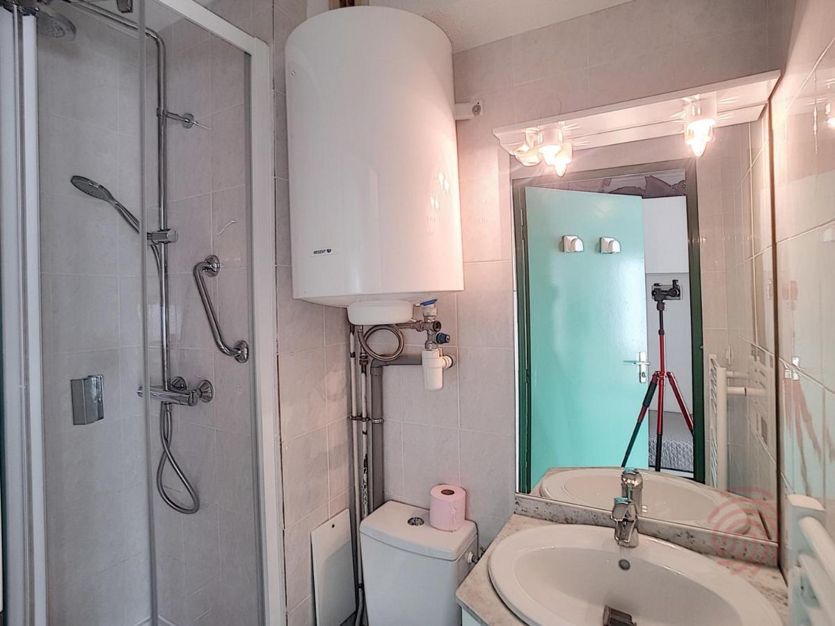 Studio Renove Avec Balcon, Animaux Acceptes, Wifi, A 650M Des Thermes - Fr-1-451-92 Ламалу-ле-Бен Екстериор снимка