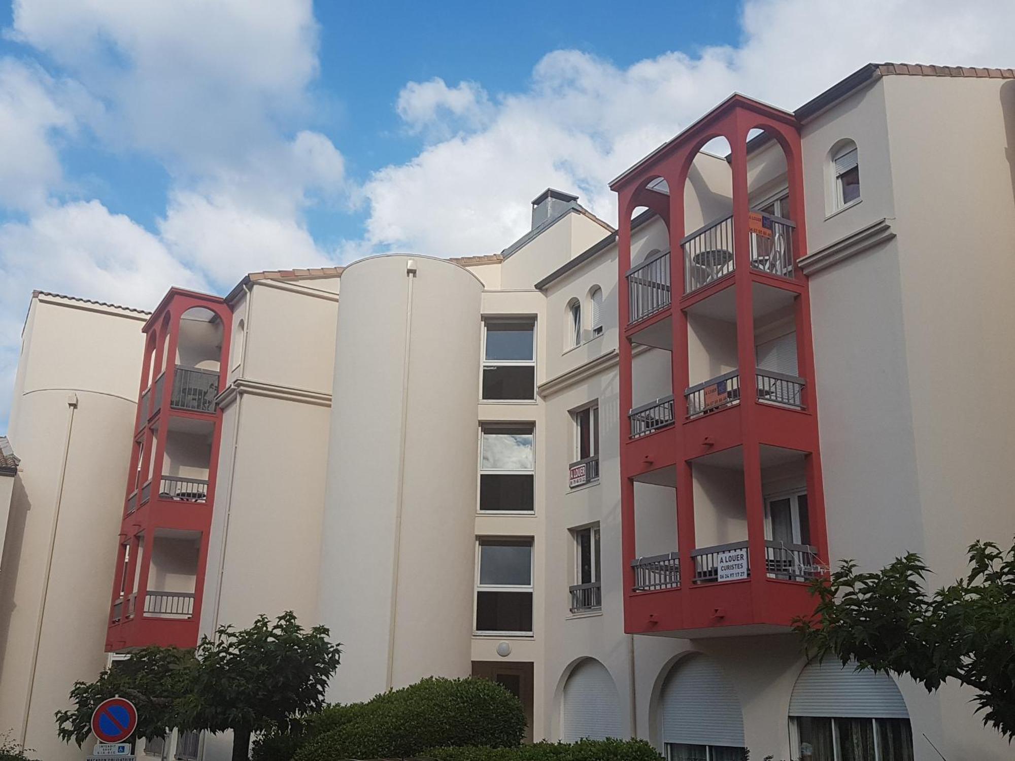 Studio Renove Avec Balcon, Animaux Acceptes, Wifi, A 650M Des Thermes - Fr-1-451-92 Ламалу-ле-Бен Екстериор снимка